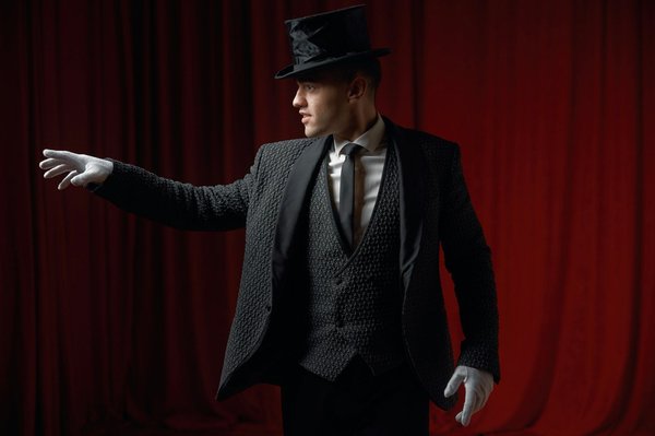 L'envoûtant spectacle de l'illusionniste à Angers